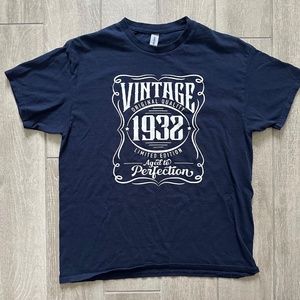 (Like New) Vintage Design "1932 Age To Perfection" T-shirt Blue Unisex Large